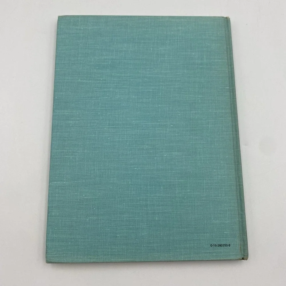 Stitch by‎ Stitch: Needlework for Beginners by Carolyn Meyer 1970 HC